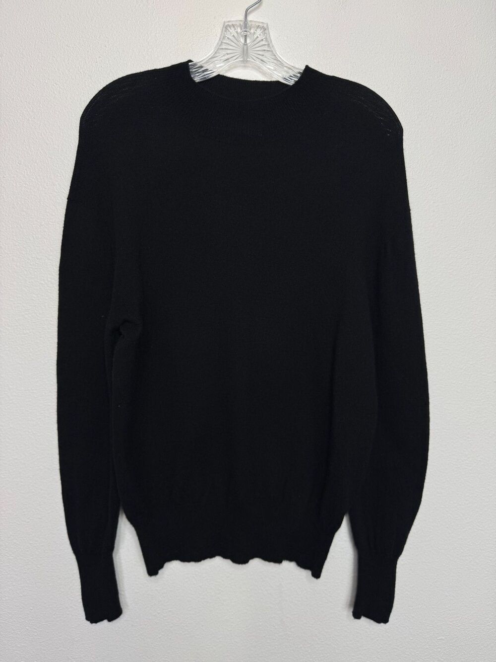 Zara Small Knit Sweater Black Pullover Crew Neck Long Sleeve Ribbed Cuffs Comfy